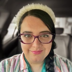 Meet your Posher, Jenny